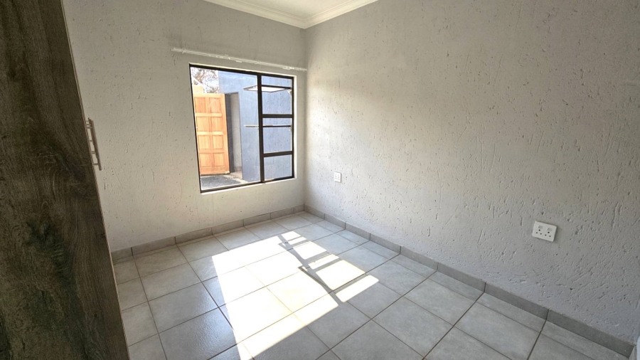 2 Bedroom Property for Sale in Melodie North West